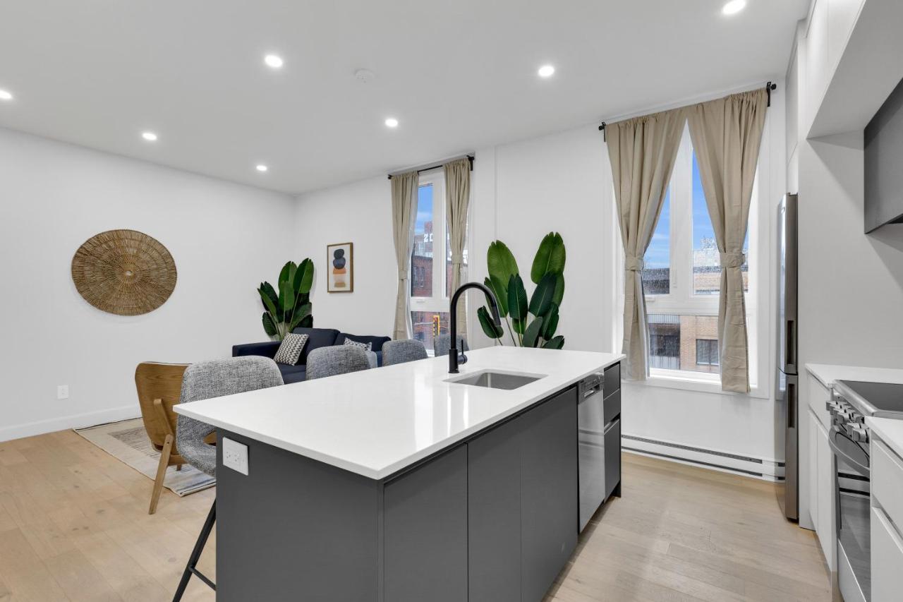 Deluxe Suites Downtown Montreal Bagian luar foto