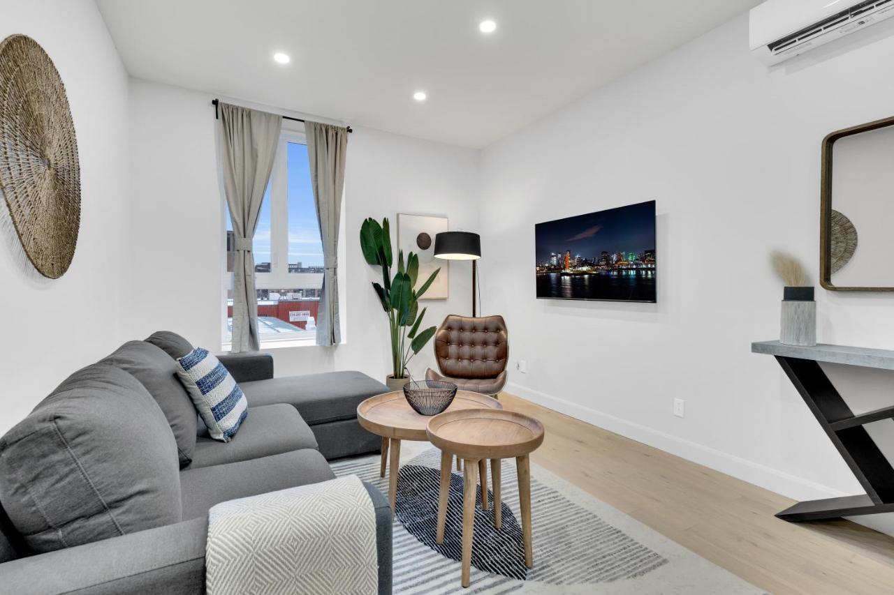 Deluxe Suites Downtown Montreal Bagian luar foto