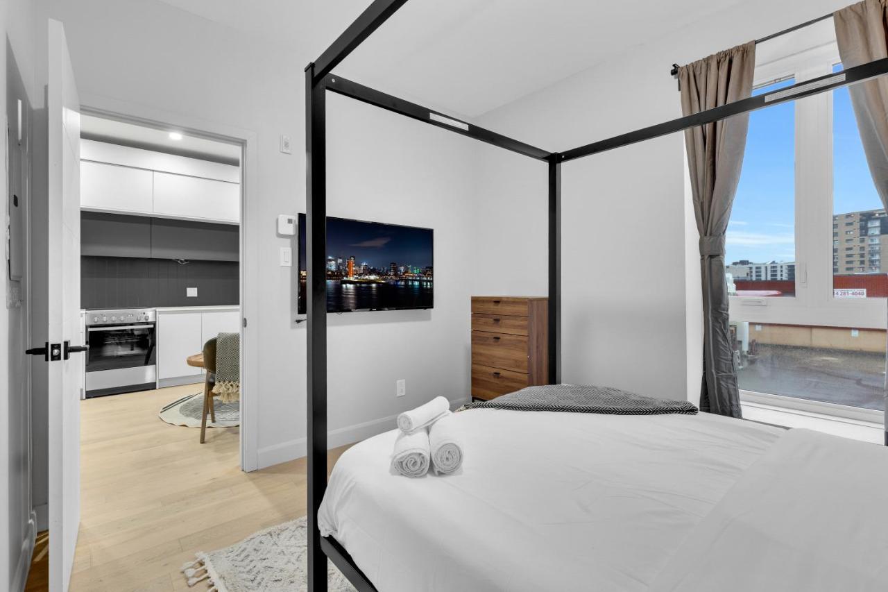 Deluxe Suites Downtown Montreal Bagian luar foto