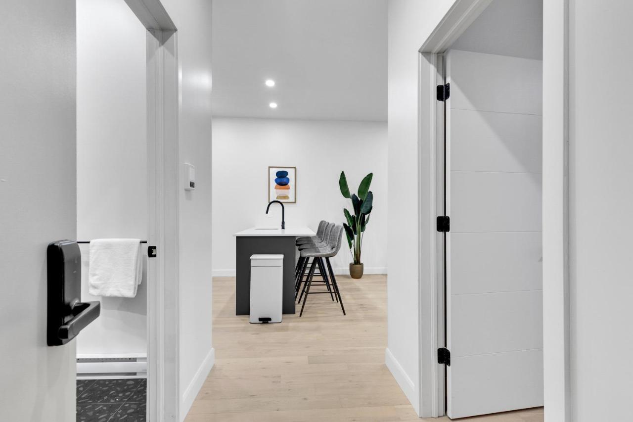 Deluxe Suites Downtown Montreal Bagian luar foto