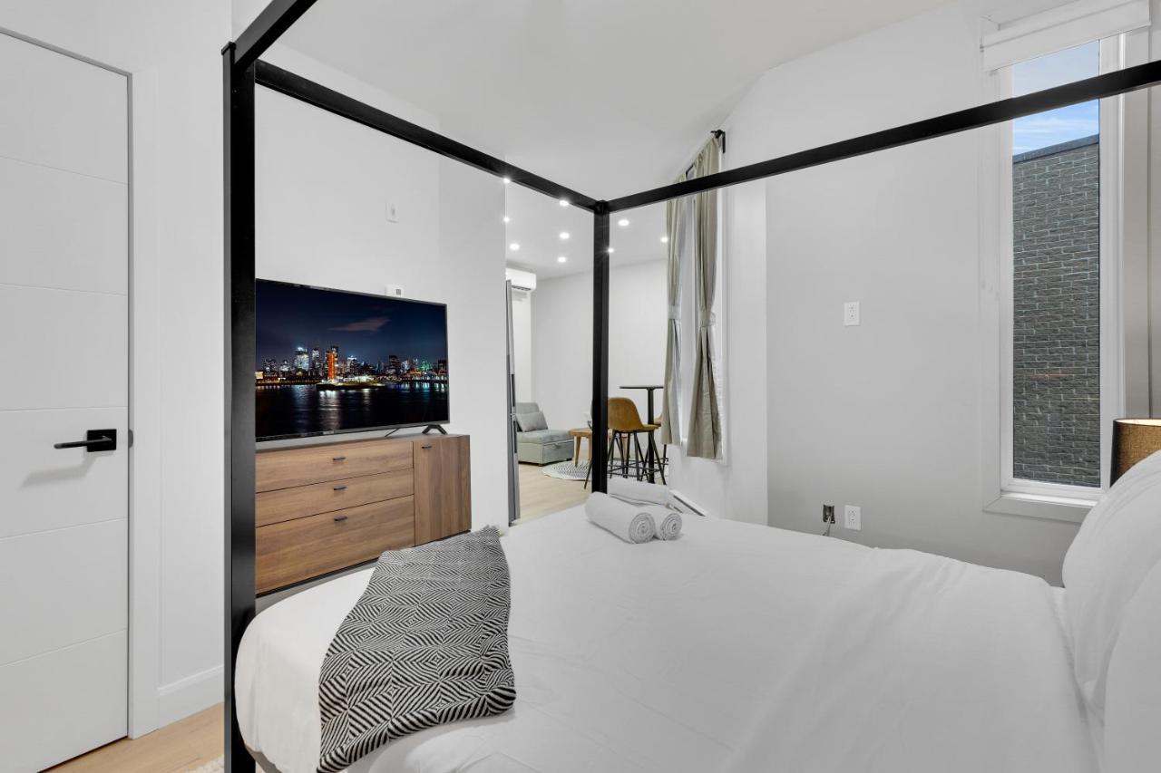 Deluxe Suites Downtown Montreal Bagian luar foto