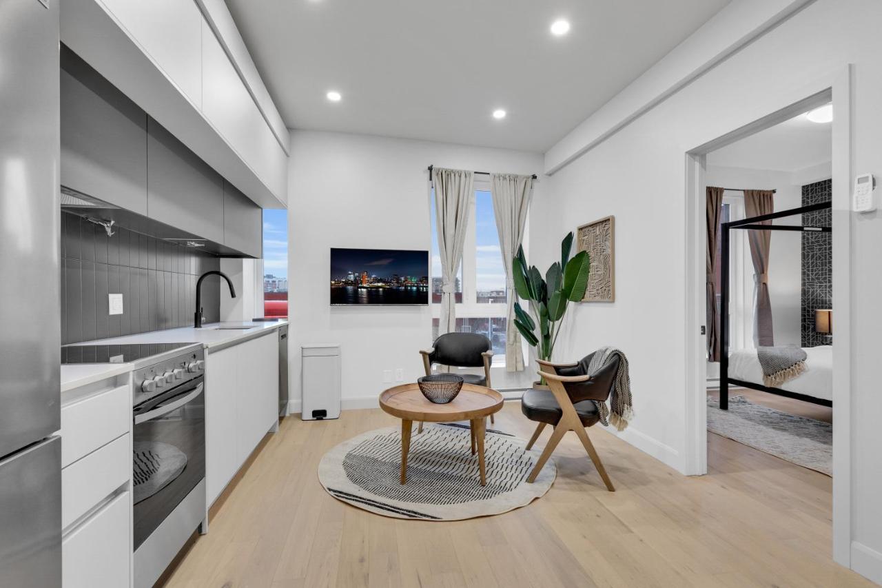 Deluxe Suites Downtown Montreal Bagian luar foto