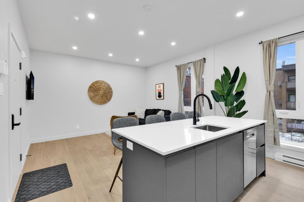 Deluxe Suites Downtown Montreal Bagian luar foto